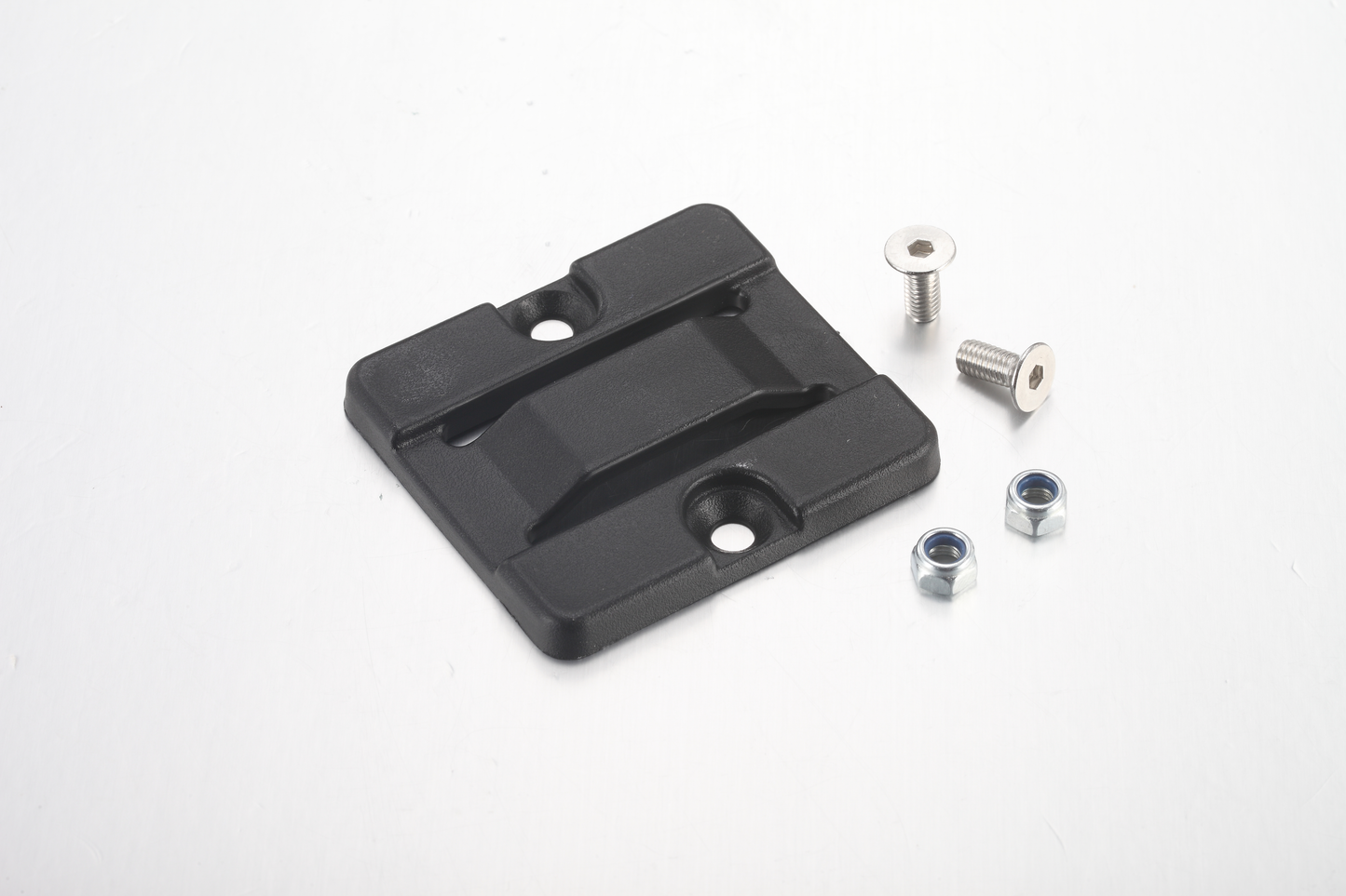 SHE7094 Battery Front Support Block（with 2 Bolts & 2 Nuts ） SS2.5/SS3.0/SE/SR