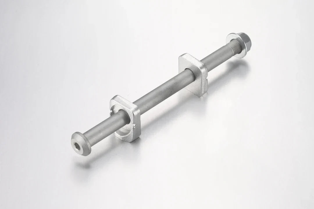 SHE7940 Rear Wheel Axle(with 1 PCS Rear Wheel Axle, 1 Nut, 1 Shim, Bushing Kit) (MINI/MINI R)