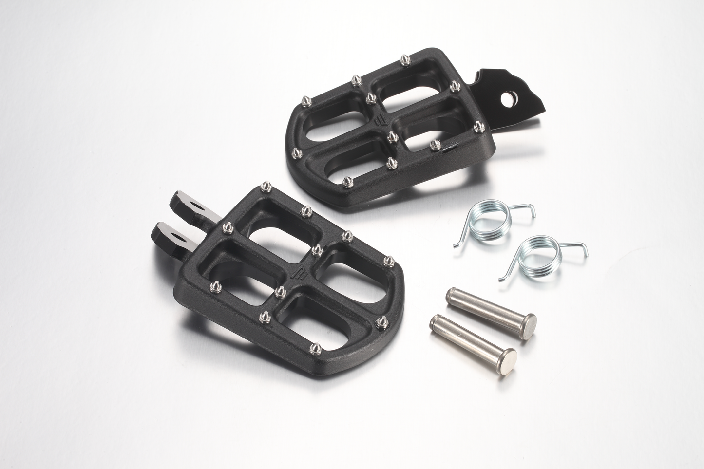 SHE7854 Foot Peg LH&RH SS2.5/SE